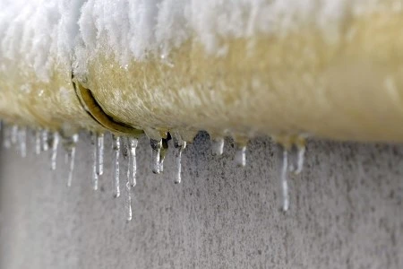 How to Prevent Frozen Pipes in the Harsh Winters